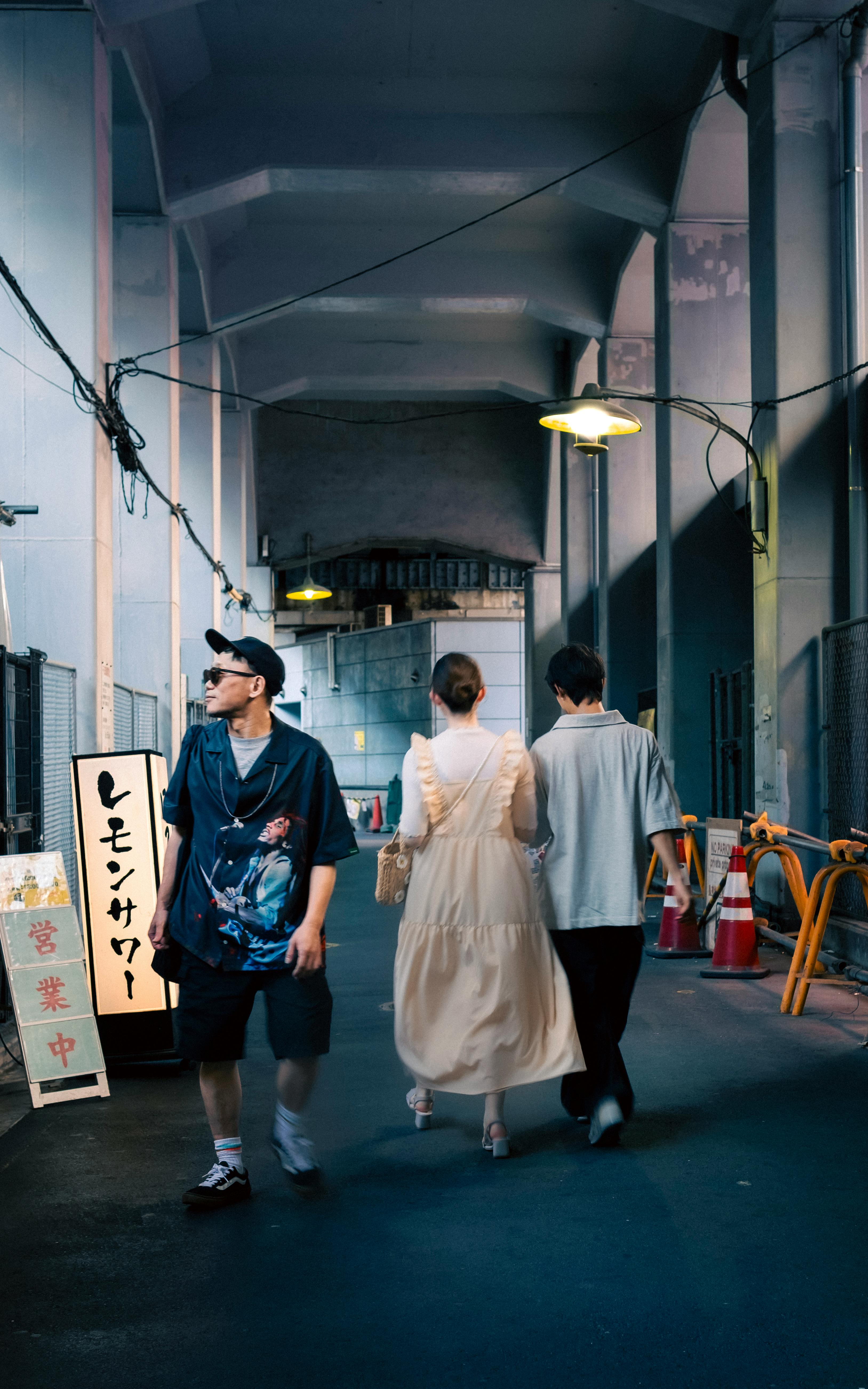 Tokyo street scene with fashion-forward pedestrians and eyewear details